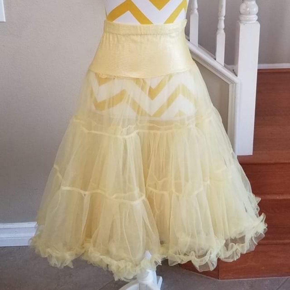 Hell Bunny Yellow Petticoat